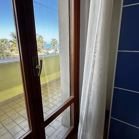 アパート Ferrari